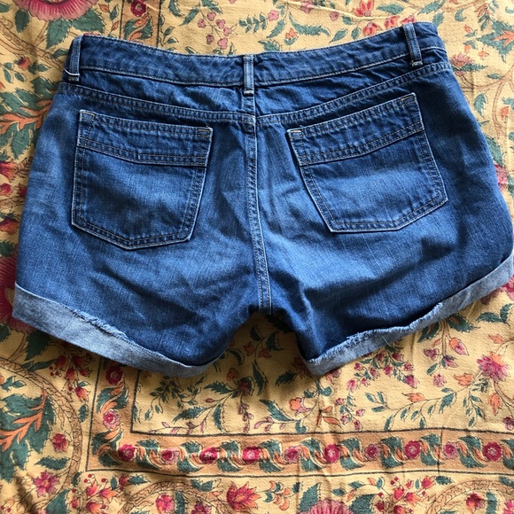 Gap Jean shorts - Picture 4 of 5
